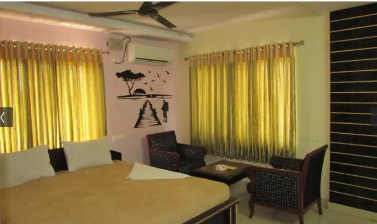 Maruthi Residency Inn & Restaurant Hyderabad Exterior foto